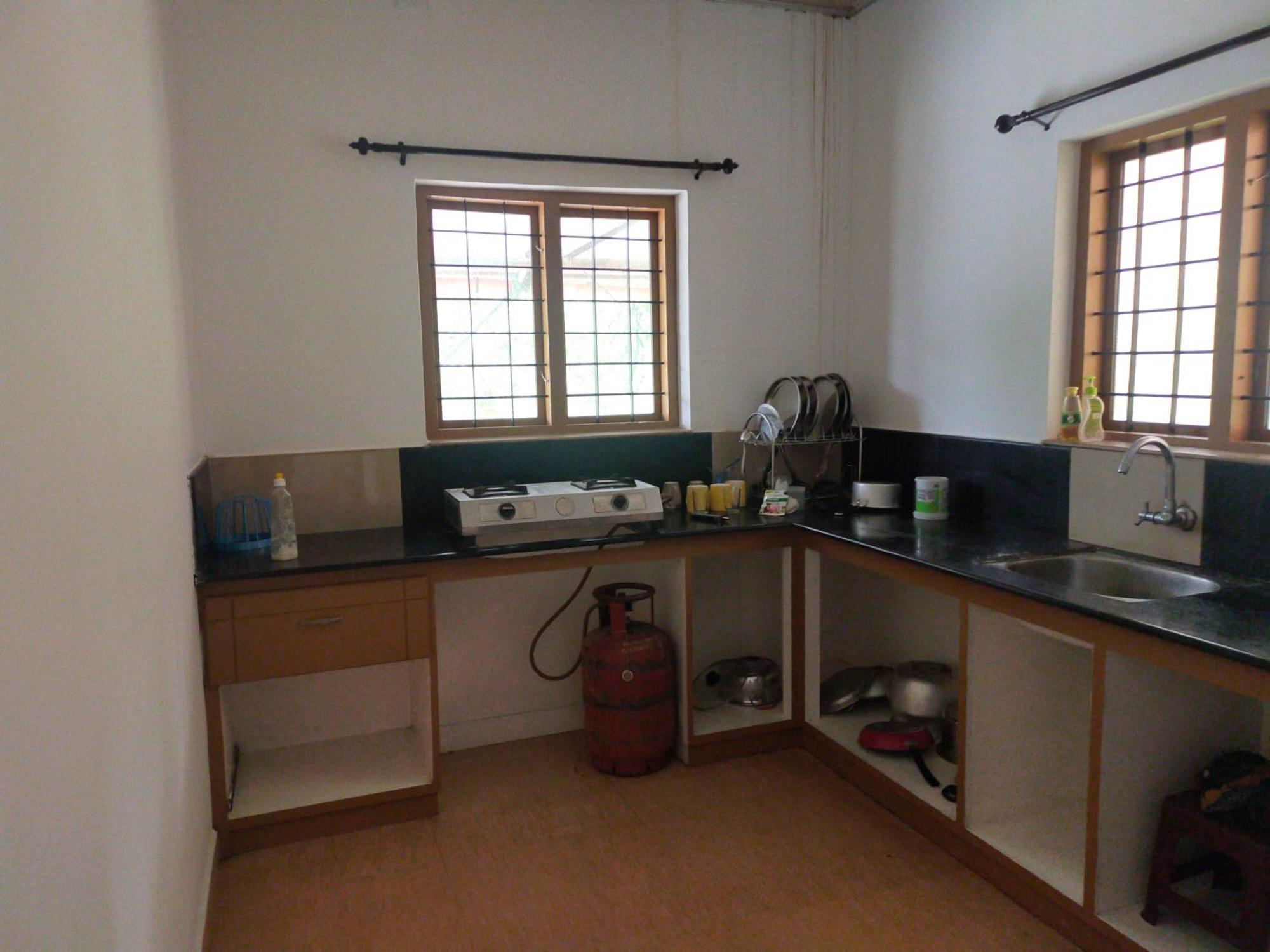Anivilla Holiday Home Kunjithanny Anachal Extérieur photo